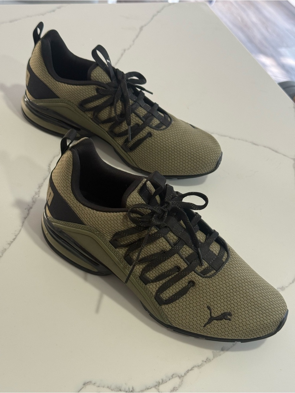 Puma Axelion Refresh Wide Dark Green Moss Black Men’s Training Shoes Sz 11